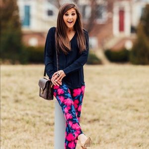 Banana Republic floral cropped pants. Never worn